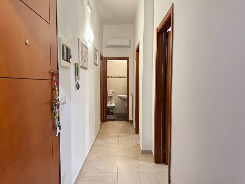 intera palazzina in vendita a Bari in zona Carbonara