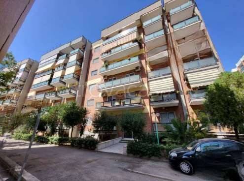 appartamento in vendita a Bari in zona Carrassi