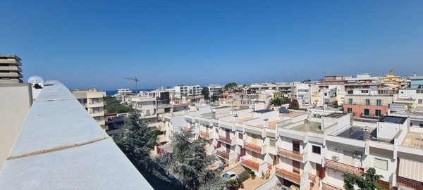 appartamento in vendita a Bari in zona Palese/Macchie