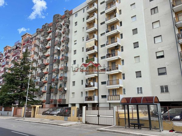 appartamento in vendita a Bari in zona Loseto