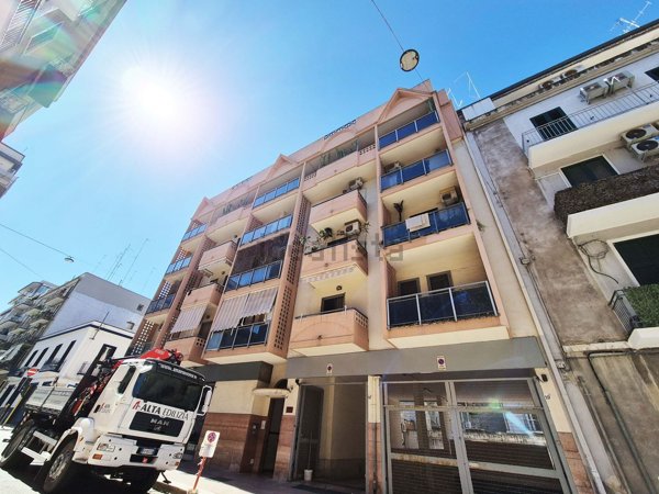 appartamento in vendita a Bari in zona Libertà