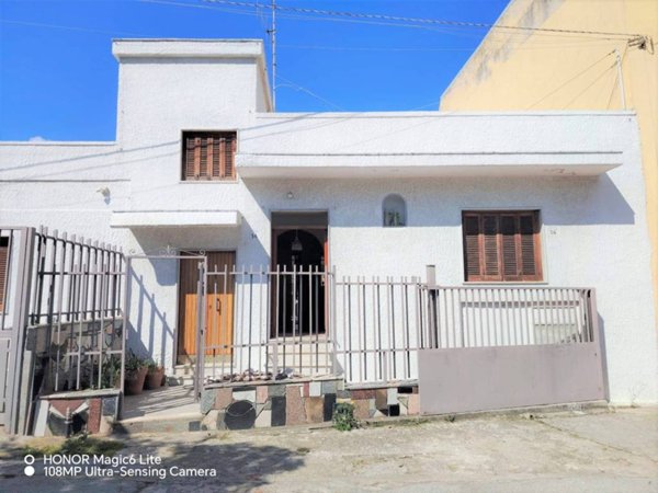 casa indipendente in vendita a Bari in zona Palese/Macchie