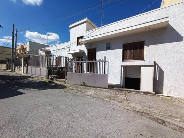 casa indipendente in vendita a Bari in zona Palese/Macchie