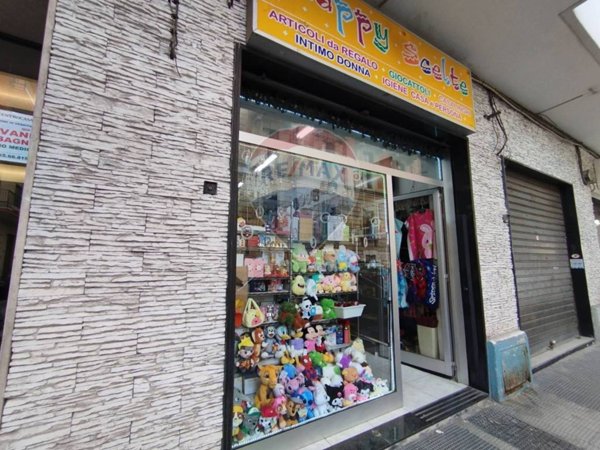 negozio in vendita a Bari in zona San Pasquale
