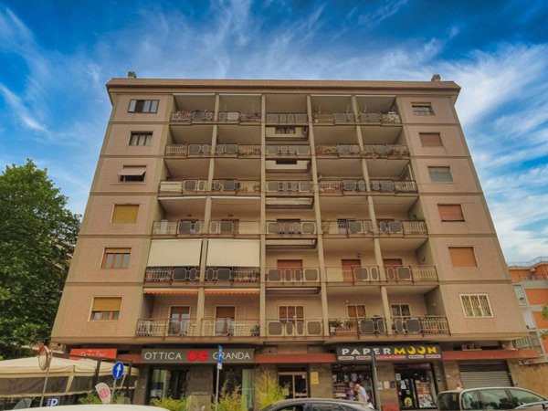 appartamento in vendita a Bari in zona Poggiofranco