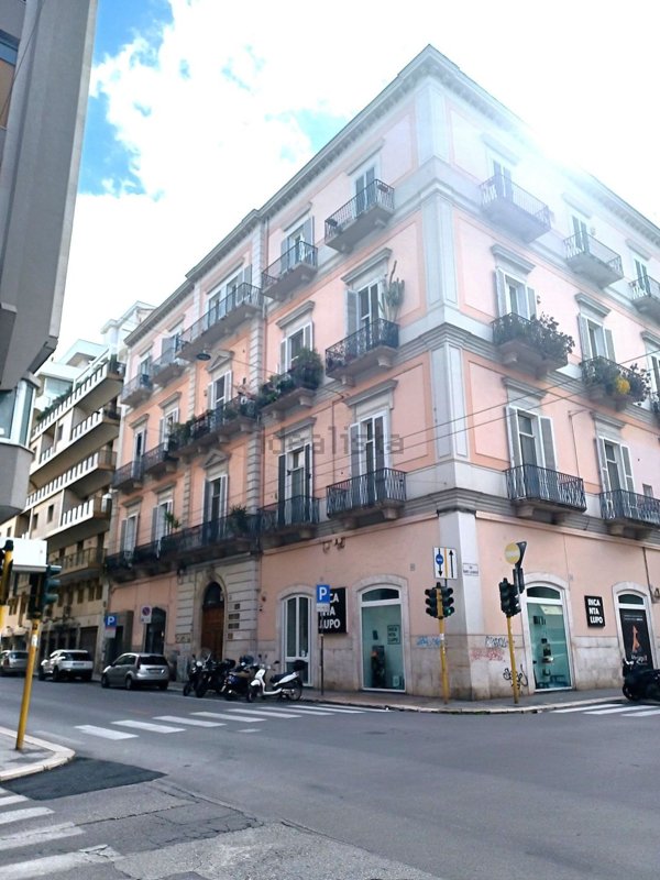 appartamento in vendita a Bari in zona Murat
