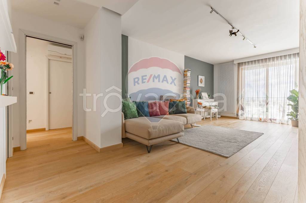 appartamento in vendita a Bari in zona Poggiofranco