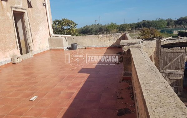 casa indipendente in vendita a Bari in zona Japigia
