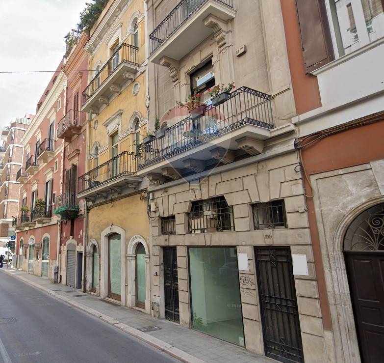locale commerciale in vendita a Bari in zona Murat