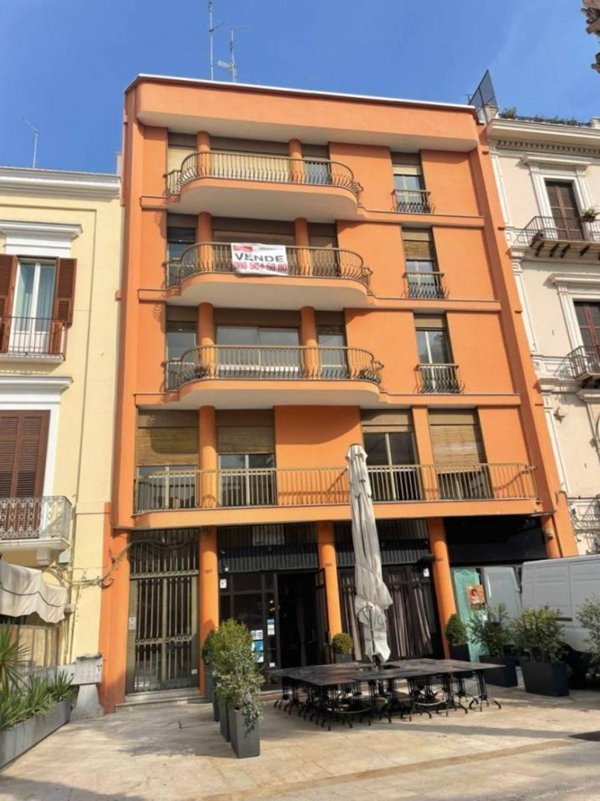 appartamento in vendita a Bari in zona Città Vecchia