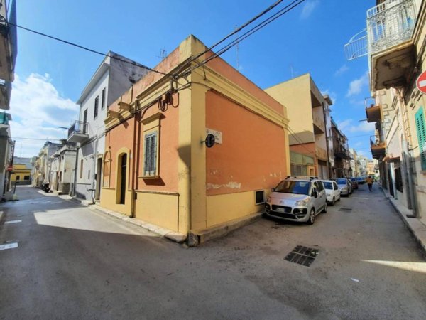 casa indipendente in vendita a Bari in zona Carbonara