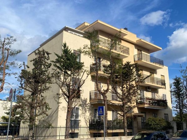 appartamento in vendita a Bari in zona Palese/Macchie