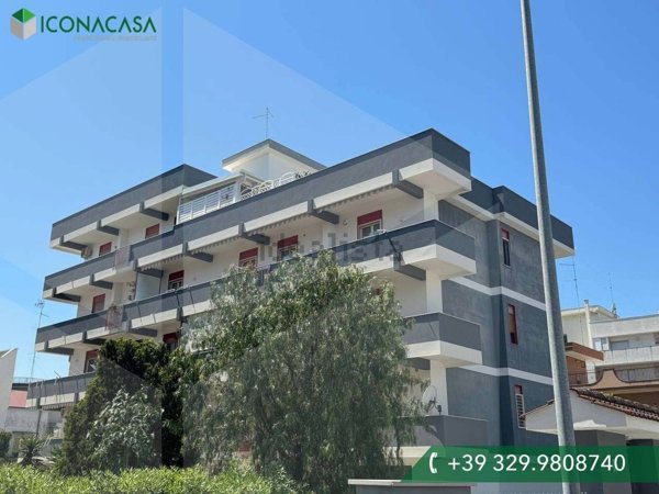 appartamento in vendita a Bari in zona Palese/Macchie