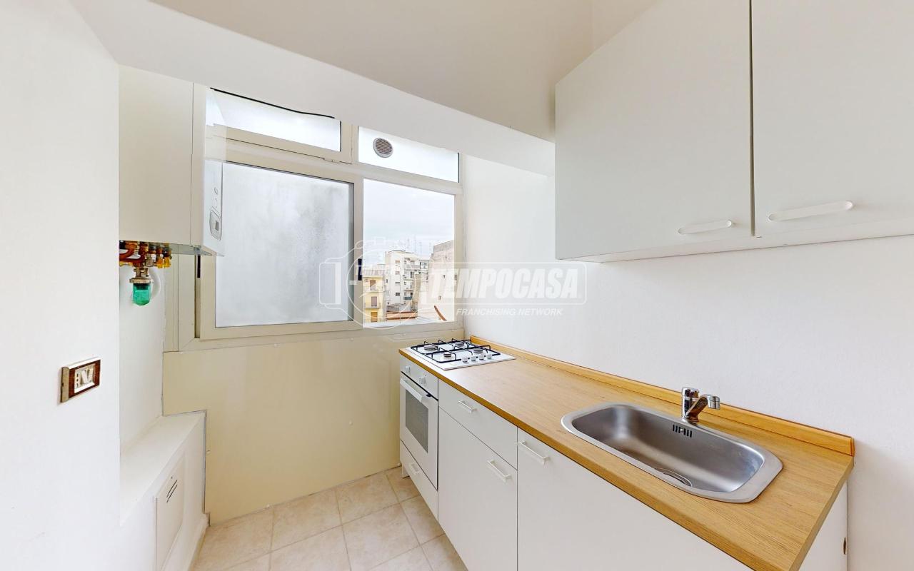appartamento in vendita a Bari in zona Carrassi