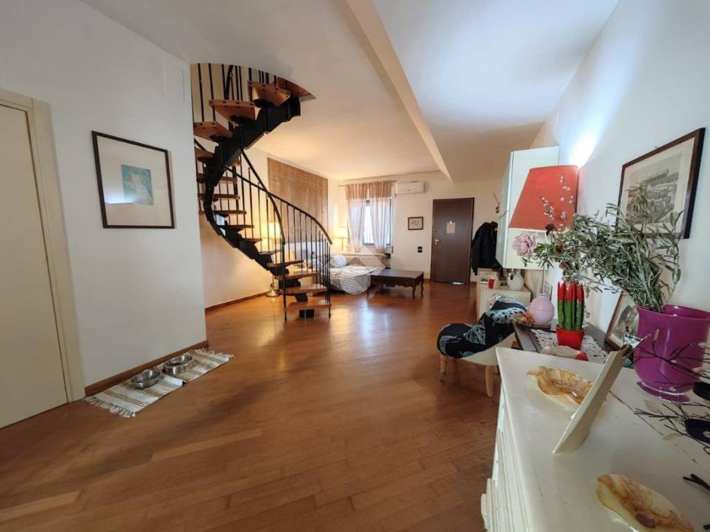 casa indipendente in vendita a Bari in zona Santo Spirito