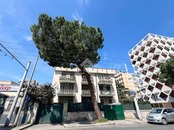 appartamento in vendita a Bari in zona Poggiofranco