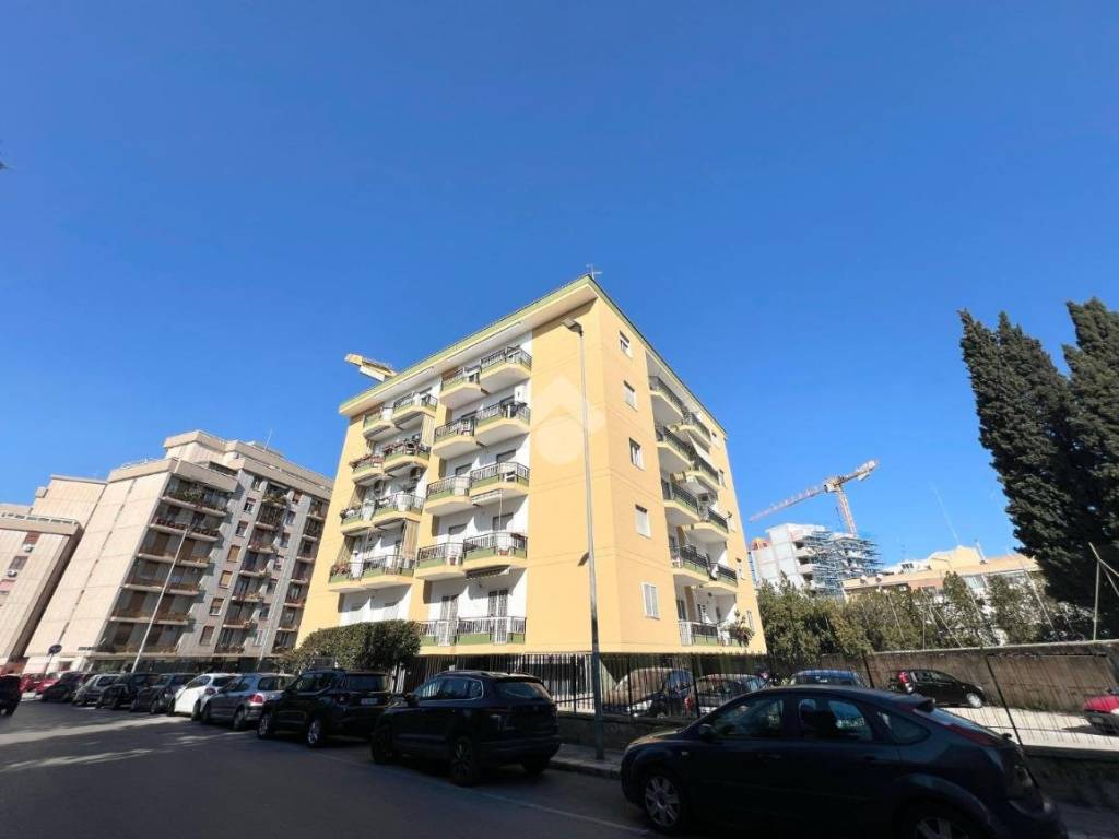 appartamento in vendita a Bari in zona Picone