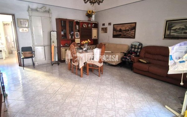 casa indipendente in vendita a Bari in zona Carbonara