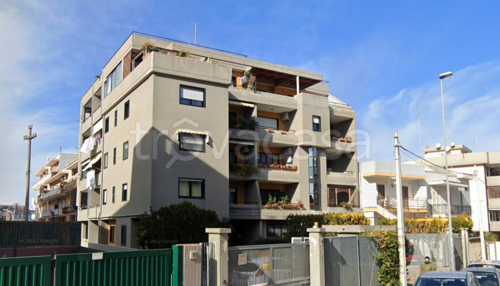 appartamento in vendita a Bari in zona Carbonara