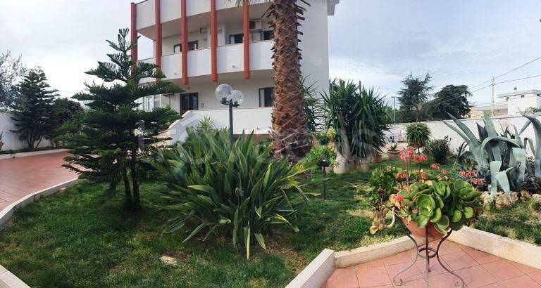 casa indipendente in vendita a Bari in zona Carbonara