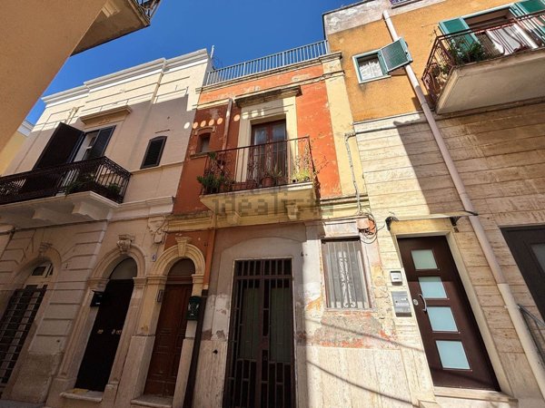 appartamento in vendita a Bari in zona Carbonara