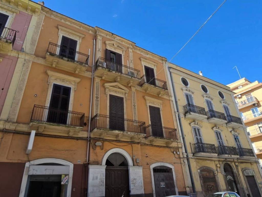 appartamento in vendita a Bari in zona Libertà