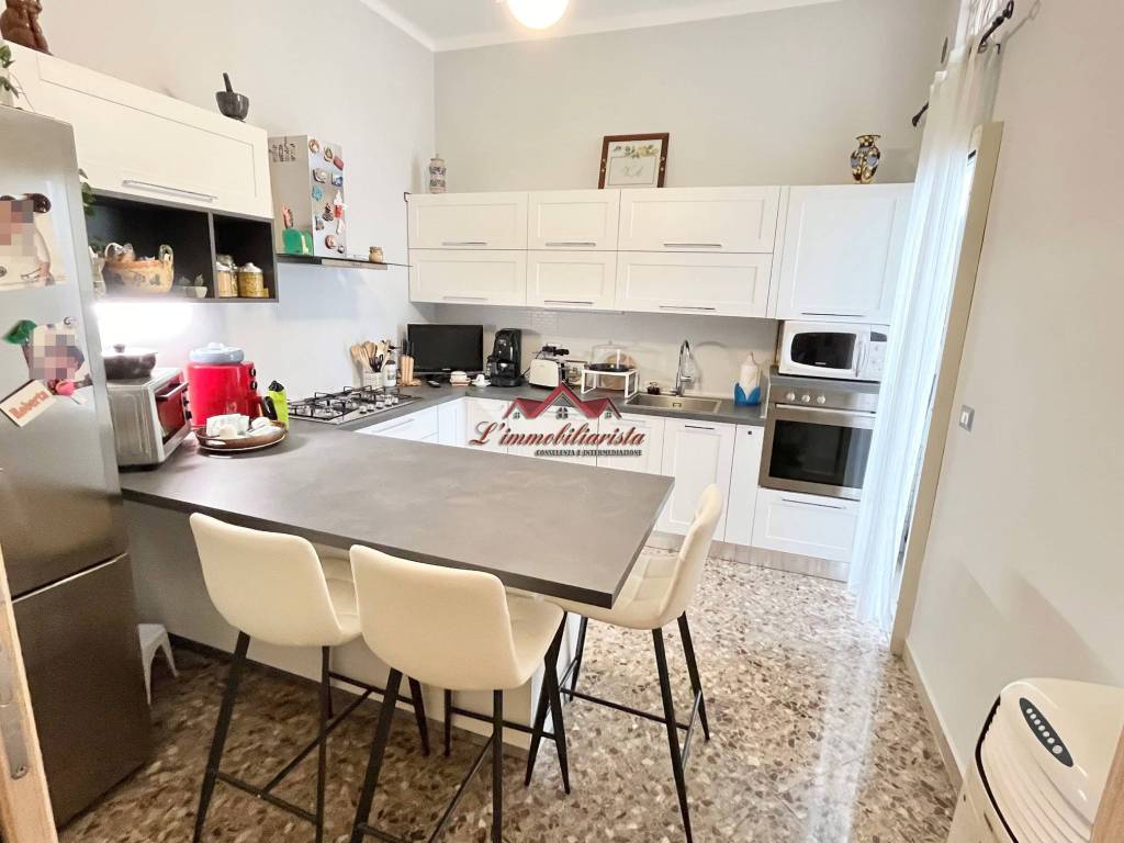 appartamento in vendita a Bari in zona Carbonara