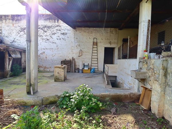 casa indipendente in vendita a Bari in zona Carbonara