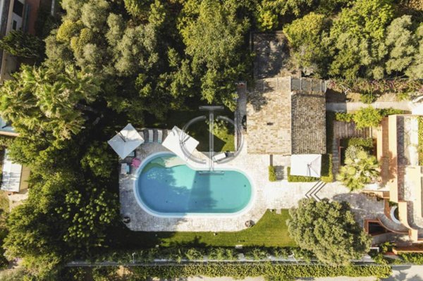 villa in vendita a Bari in zona Mungivacca