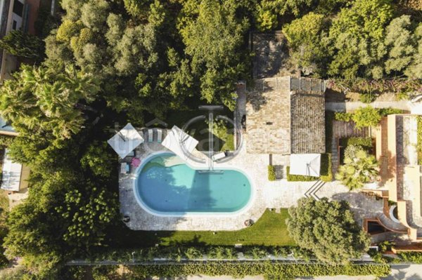 villa in vendita a Bari in zona Poggiofranco