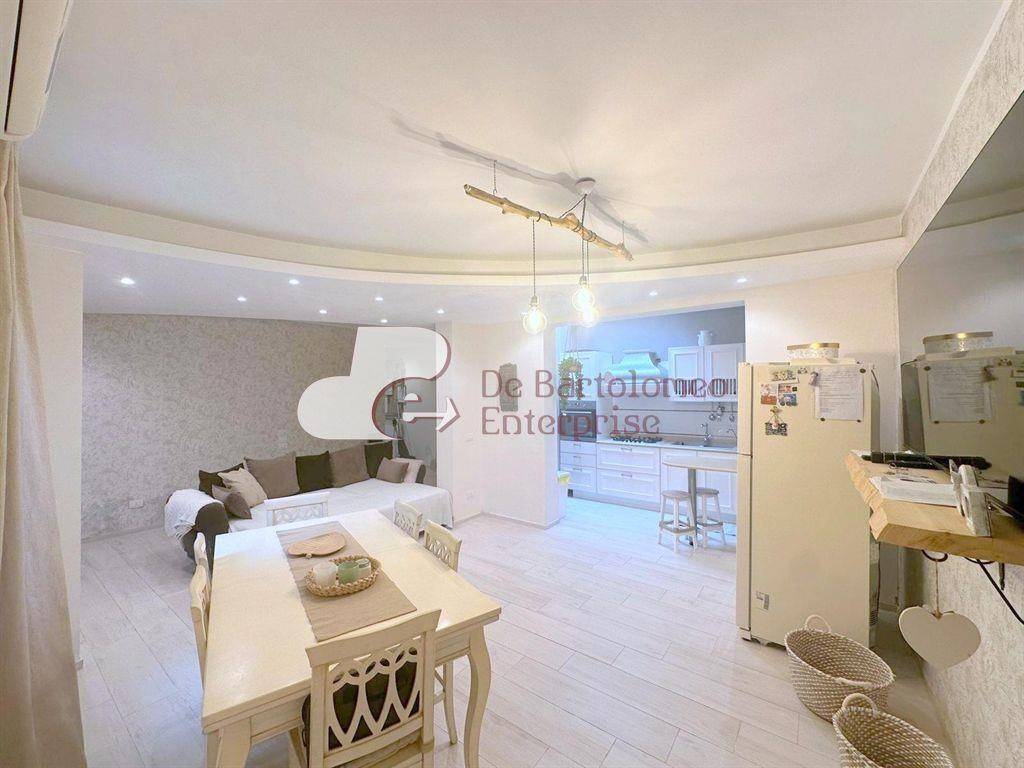 casa indipendente in vendita a Bari in zona Mungivacca