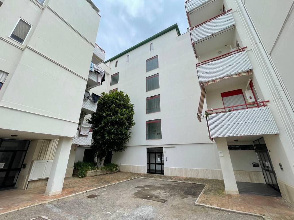 appartamento in vendita a Bari in zona Japigia