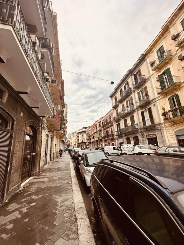 appartamento in vendita a Bari in zona Murat