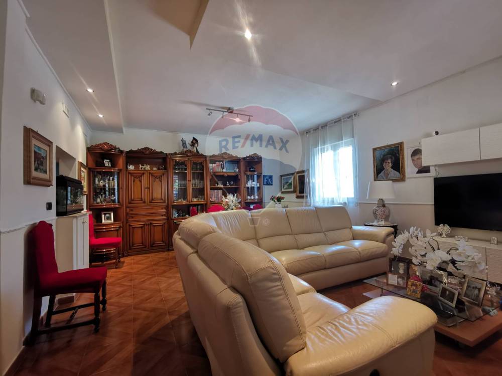 casa indipendente in vendita a Bari in zona Loseto