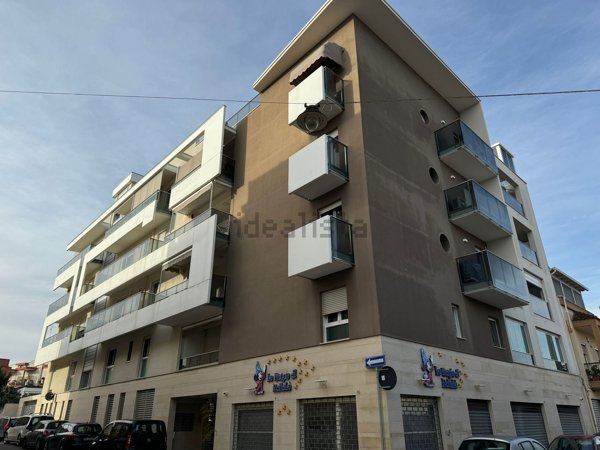appartamento in vendita a Bari in zona Palese/Macchie