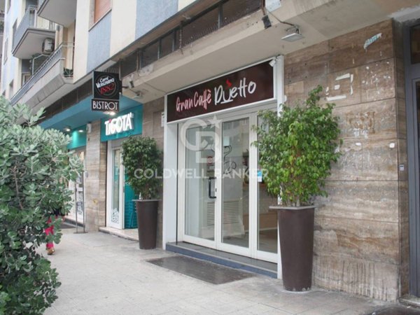 negozio in vendita a Bari in zona San Pasquale