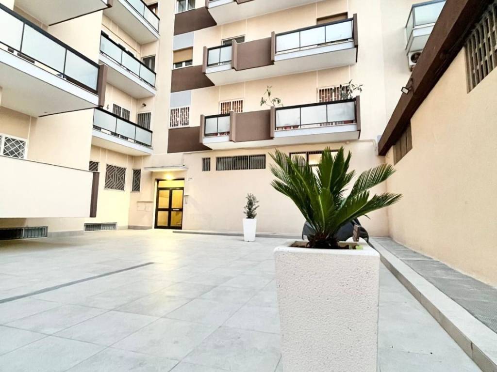 appartamento in vendita a Bari in zona Picone