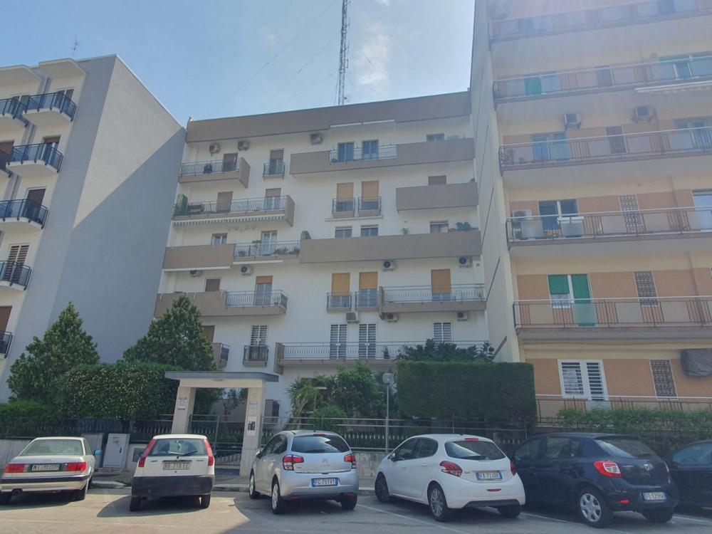 appartamento in vendita a Bari in zona Japigia