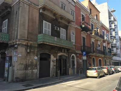 ufficio in vendita a Bari in zona Città Vecchia