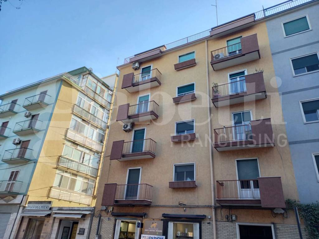 appartamento in vendita a Bari in zona Carrassi