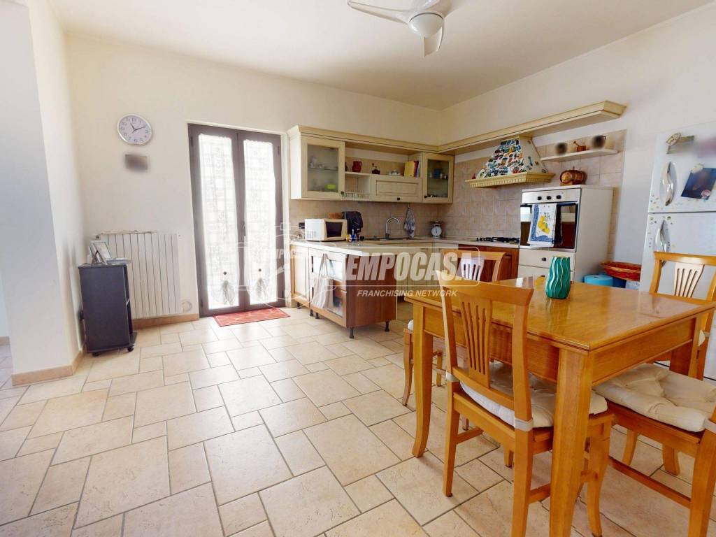 casa indipendente in vendita a Bari in zona Ceglie del Campo