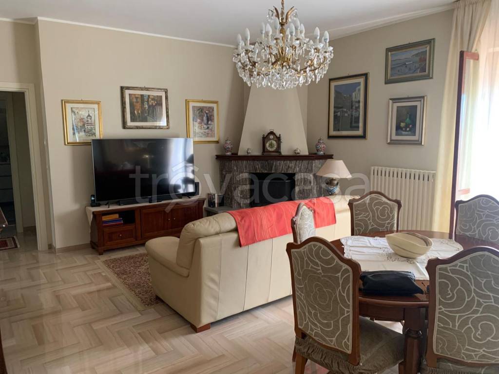 appartamento in vendita a Bari in zona Palese/Macchie