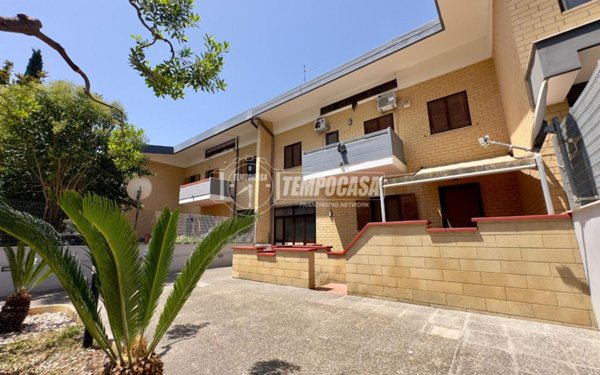 casa indipendente in vendita a Bari in zona Loseto