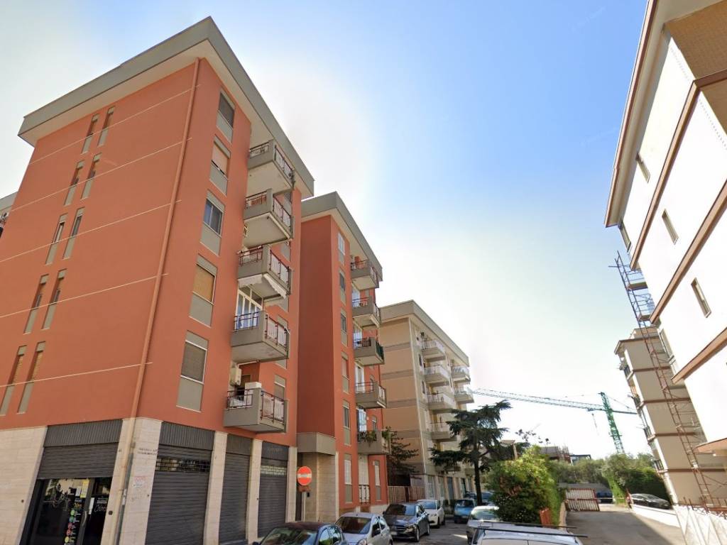 appartamento in vendita a Bari in zona Poggiofranco