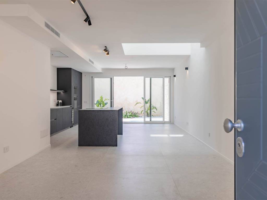 casa indipendente in vendita a Bari in zona Carbonara