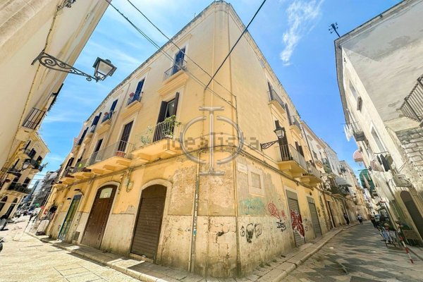 appartamento in vendita a Bari in zona Murat