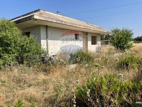 casa indipendente in vendita a Bari in zona Ceglie del Campo