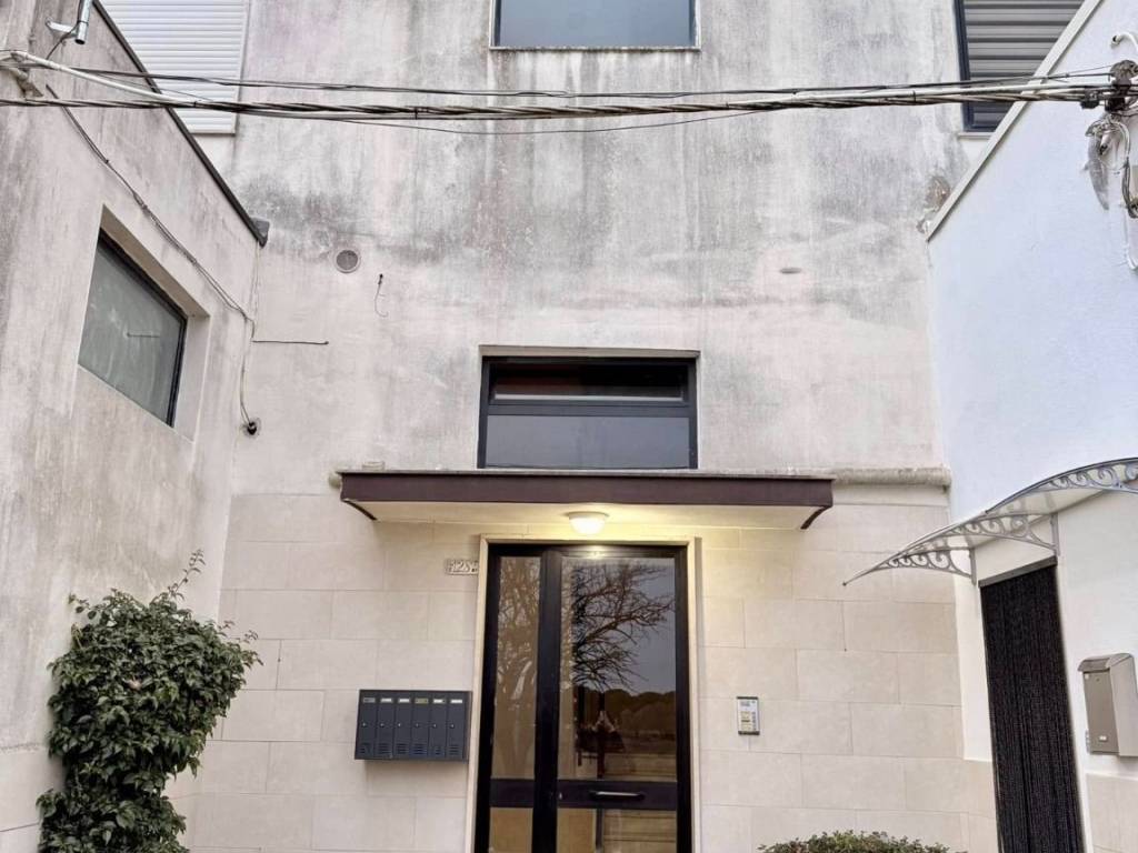 appartamento in vendita a Bari in zona Loseto
