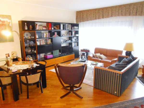 casa indipendente in vendita a Bari in zona Mungivacca