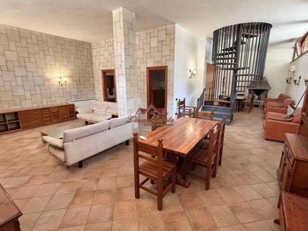 casa indipendente in vendita a Bari in zona Ceglie del Campo